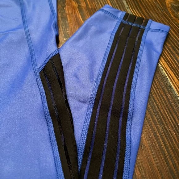 NWT 90 Degree by Reflex Royal Blue & Black Mesh Side Stripe Legging, Size L - Picture 5 of 8
